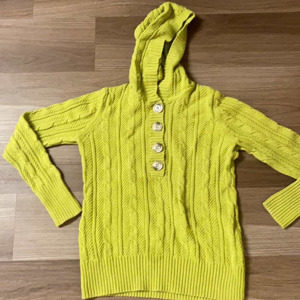 Hooded sweater